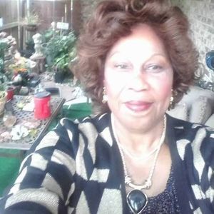 Meet your Posher, Delores